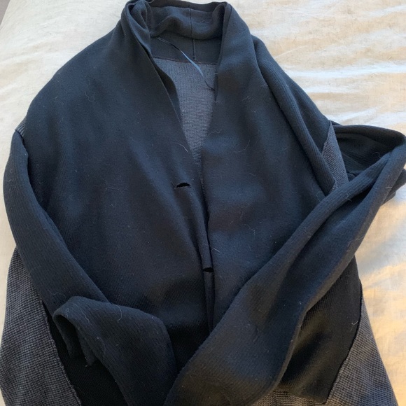 Lululemon Intuition Sweater Wrap - Picture 3 of 6